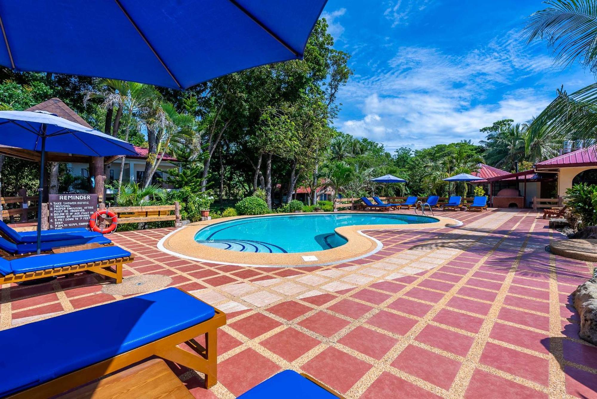 Blue Star Dive And Resort Anda  Exterior photo